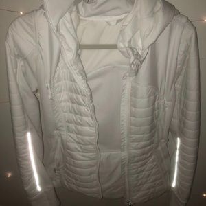 Lululemon Sz 6 DOWN Jacket